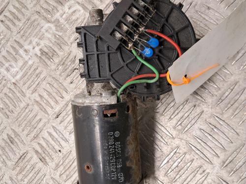 Used Front wiper motor Front wiper motor MERCEDES-BENZ E-CLASS (W210) E 300 Turbo-D (210.025) (177 hp) 32740995 32740995