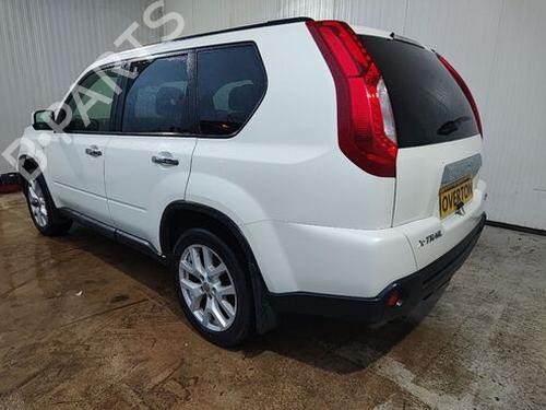 Fuse box NISSAN NAVARA NP300 (D40) 2.5 dCi 4WD (D40TT, D40T, D40M, D40BB) | BP31693126E1 