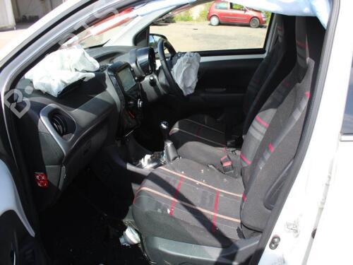 Left rear door PEUGEOT 108 1.2 | BP28631369C4 