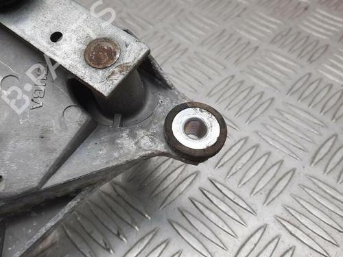 Scheibenwischergestänge vorne HONDA CR-V II (RD_) 2.0 (RD5) | BP29647385C83