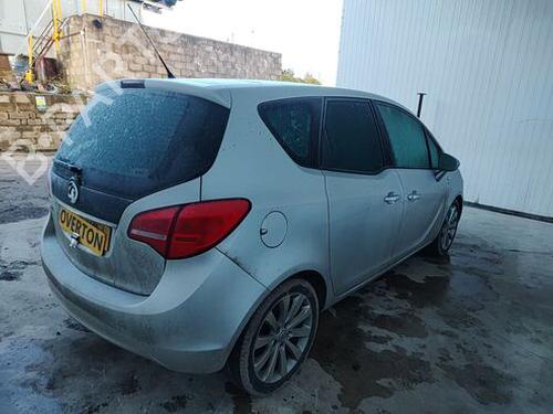 ECU airbags VAUXHALL MERIVA Mk II (B) (S10) 1.4 | BP31055825M53 