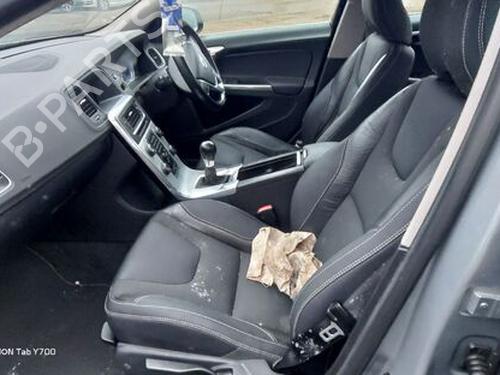 Højre fortil støddæmper VOLVO S60 II (134) D3 | BP29662393M17 