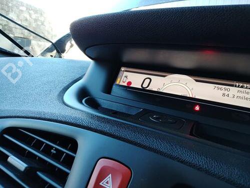 Middle console RENAULT GRAND SCÉNIC III (JZ0/1_) 1.5 dCi (JZ0B, JZ07) | BP29667464I22