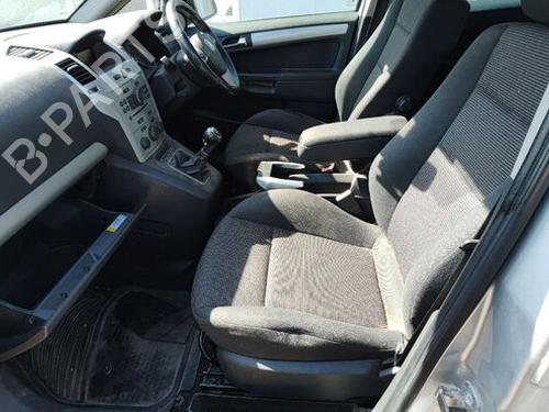 Højre Foran Tågelygte VAUXHALL ZAFIRA Mk II (B) (A05) 1.8 | BP29670361C31 