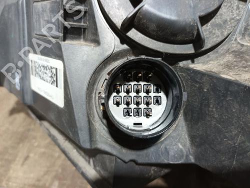 Right headlight LAND ROVER RANGE ROVER IV (L405) 4.4 SDV8 4x4 | BP29652251C29 