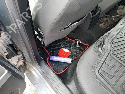 Left front seat SEAT LEON (1P1) 1.2 TSI | BP29661132C15