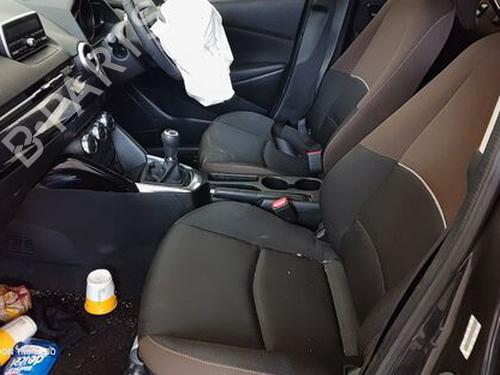 Venstre bagtil støddæmper MAZDA 2 Hatchback (DL, DJ) 1.5 SKYACTIV-G M Hybrid | BP29661708M18 