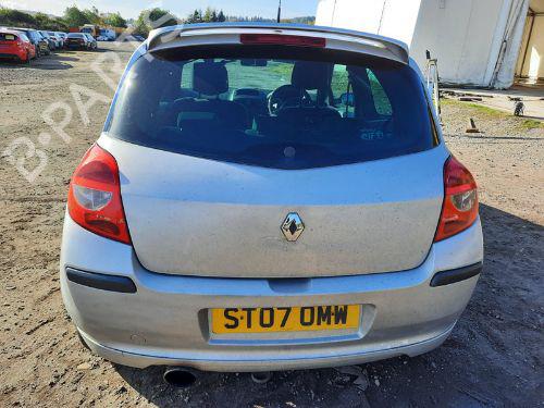 Right taillight RENAULT CLIO III (BR0/1, CR0/1) 1.2 16V (BR0P, CR0P) | BP29658208C35 