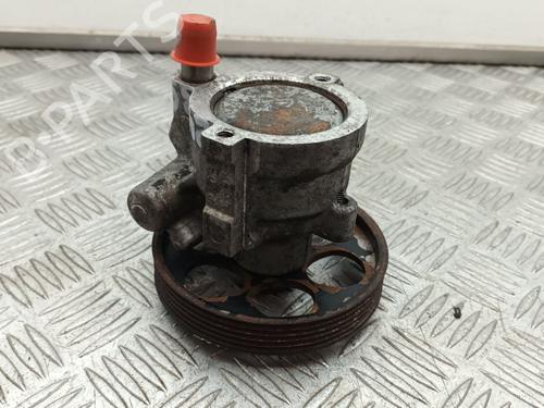Used Power steering reservoir NISSAN PRIMASTAR Bus (X83) dCi 100 (101 hp) 29683867
