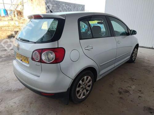 Middle console VW GOLF PLUS V (5M1, 521) 1.9 TDI | BP29670753I22 