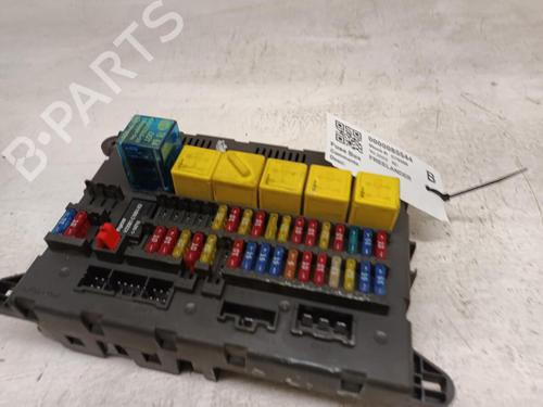Zekeringkast LAND ROVER FREELANDER I (L314) 1.8 16V 4x4 (117 hp) 29647918
