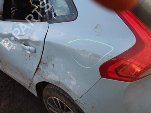 Windscreen washer tank VOLVO V40 Hatchback (525) T3 | BP29646942C113 