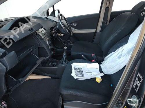 Rear left window mechanism TOYOTA YARIS (_P9_) 1.33 VVT-i (NSP90_, NSP90R) | BP29669845C24 