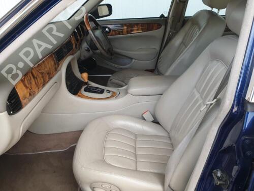 Cockpit JAGUAR XJ (X308) 4.0 | BP29648282C47 