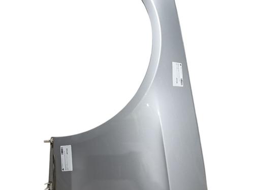 Used Left front fenders MERCEDES-BENZ C-CLASS (W204) C 350 (204.057) (306 hp) 29670811