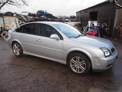 Kjøler VAUXHALL VECTRA Mk II (C) GTS (Z02) 2.2 direct | BP29647898M31
