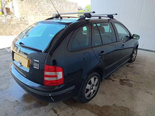 Ruitenwissermotor achter SKODA FABIA II Combi (545) 1.2 12V | BP29679266M102 