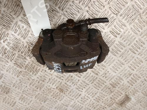 Venstre bremsekaliber foran TOYOTA YARIS (_P13_) 1.5 (NSP131_) (112 hp) 29659175