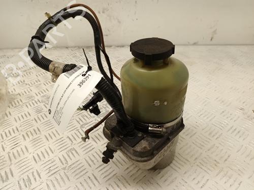 Used Power steering reservoir VAUXHALL ZAFIRA Mk II (B) (A05) 1.8 (140 hp) 28665364