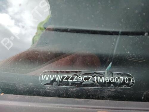 Left headlight VW NEW BEETLE (9C1, 1C1) 2.0 | BP29660475C28