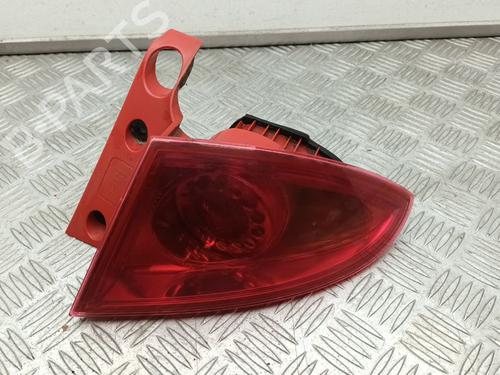 Used Right taillight SEAT LEON (1P1) 1.2 TSI (105 hp) 29674177