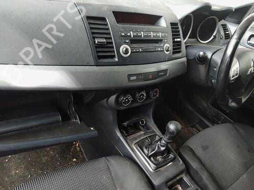 Wheel arch MITSUBISHI LANCER VIII Sportback (CX_A) 2.0 DI-D (CX8A) | BP29685107C56 