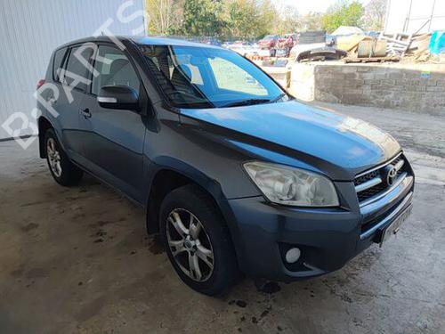 Left front seat TOYOTA RAV 4 III (_A3_) 2.2 D 4WD (ALA30_, ALA30R) | BP29678509C15