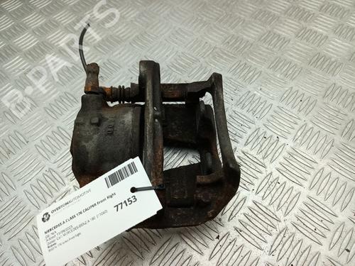 Højre bremsekaliber foran MERCEDES-BENZ A-CLASS (W176) A 180 CDI / d (176.012) (109 hp) 29647704