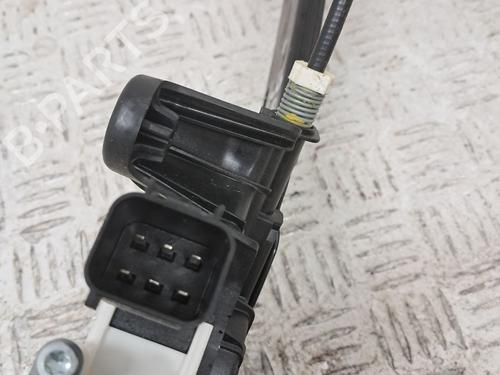 Front left window mechanism LAND ROVER DISCOVERY SPORT (L550) 2.0 D 4x4 | BP29672336C22
