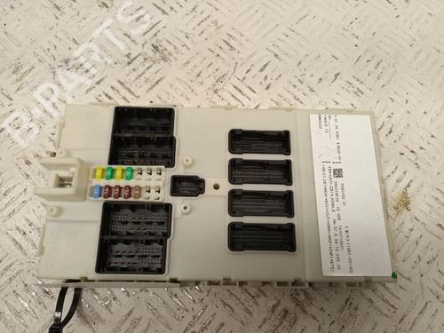 Used Fuse box BMW 4 Coupe (F32, F82) 420 d xDrive (190 hp) 29663036