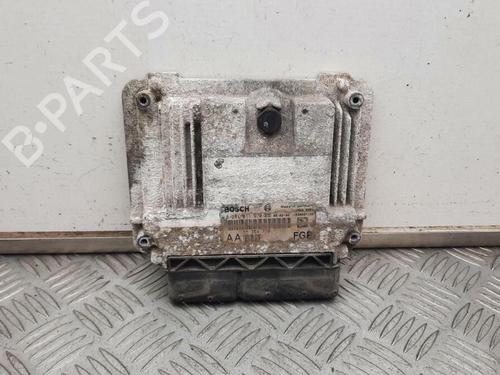 Used Engine control unit (ECU) SAAB 9-3 (YS3F, E79, D79, D75) 1.9 TiD (150 hp) 29647504