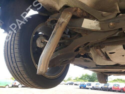 Andre VOLVO V40 Hatchback (525) D2 | BP29648471O1