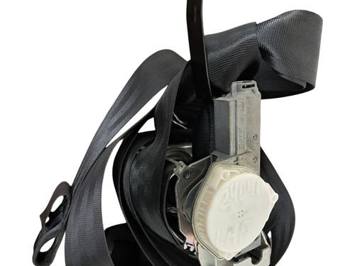 Front left seatbelt FORD FIESTA VI (CB1, CCN) 1.25 | BP29673162I26 
