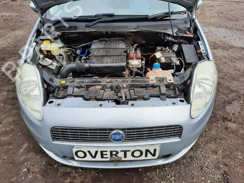 Radio FIAT GRANDE PUNTO (199_) 1.4 (199AXB11, 199AXB1A, 199BXB1A, 199AXL1A) | BP29656082E6 