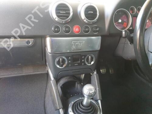 Sikkerhetsbelte foran venstre AUDI TT (8N3) 1.8 T | BP29649209I26 