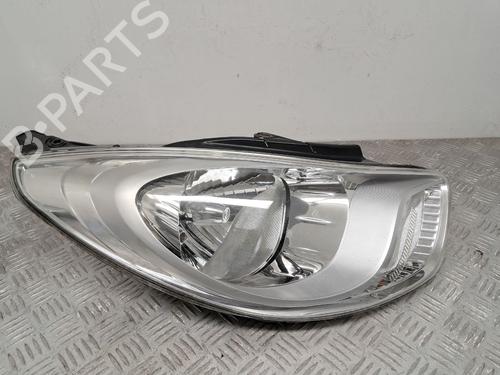 Used Right headlight HYUNDAI i10 I (PA) 1.2 (86 hp) 29679634
