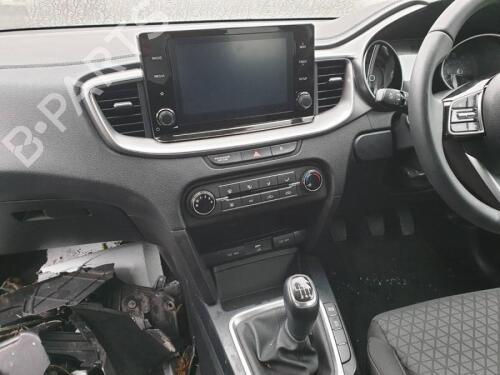 Dashboard KIA CEED (CD) 1.6 CRDi 136 Eco-Dynamics+ | BP29675608C46 