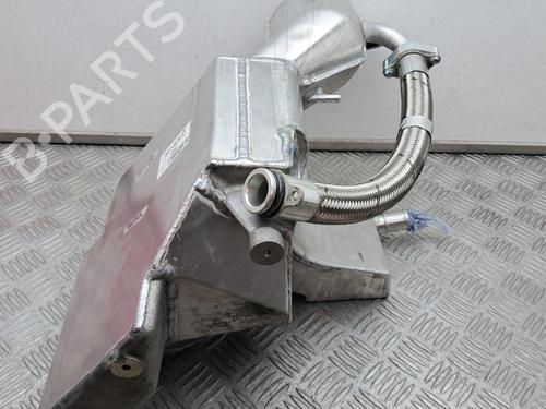 Oil radiator MCLAREN 570S 3.8 | BP33838302M33 - Image 2