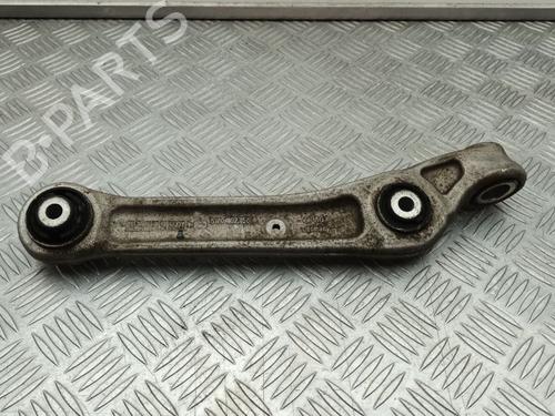 Højre fortil bærearm AUDI A4 B9 (8W2, 8WC) 1.4 TFSI (150 hp) 29659389