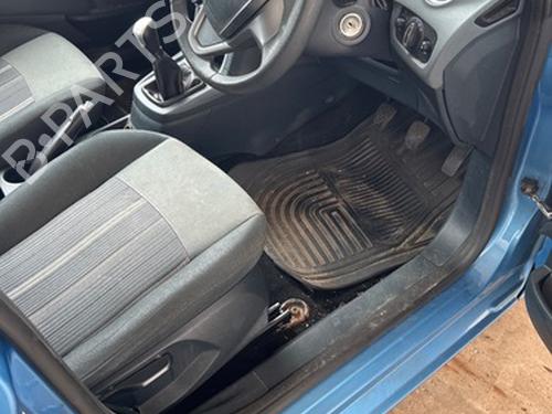Garniture arrière gauche FORD FIESTA VI (CB1, CCN) 1.25 | BP29683584C60 