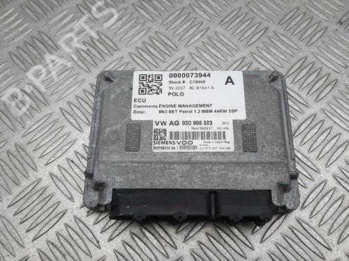 Used Engine control unit (ECU) VW POLO IV (9N_, 9A_) 1.2 (60 hp) 29647635