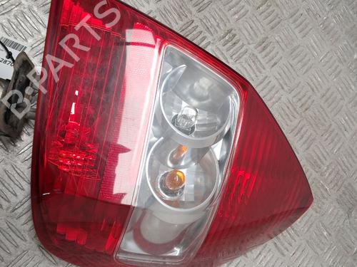 Feu arrière droit HONDA JAZZ II (GD_, GE3, GE2) 1.3 iDSi (GD1) (83 hp) 30825520