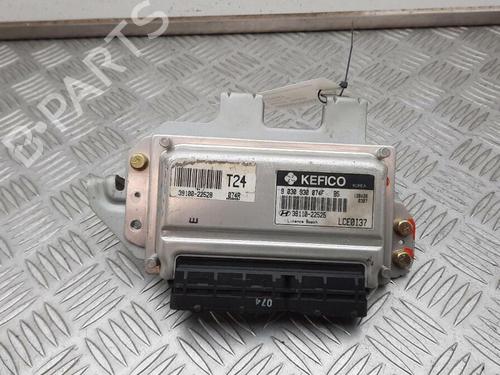 Used Engine control unit (ECU) HYUNDAI ACCENT II (LC) 1.3 (86 hp) 29647511