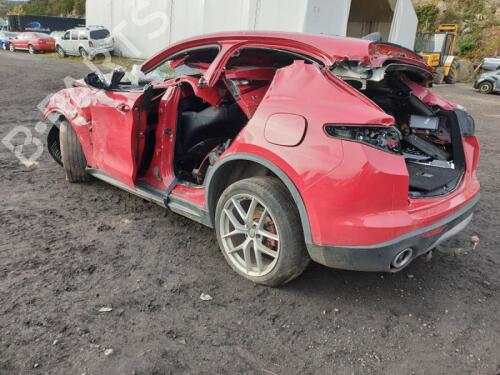 Left rear driveshaft ALFA ROMEO STELVIO (949_) 2.2 D Q4 (949.AXB2A) | BP29650831M40