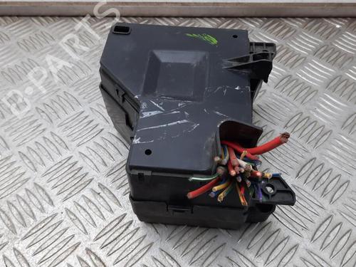 Used Fuse box VOLVO V40 Estate (645) 1.9 DI (115 hp) 29648861