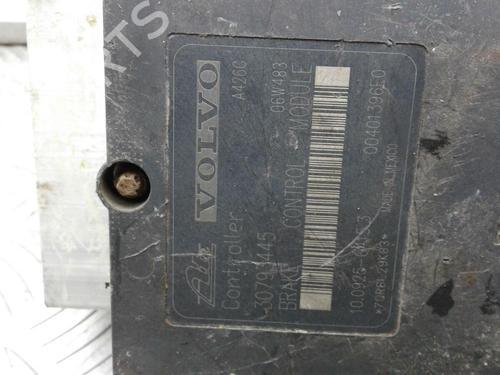 Other VOLVO V70 II (285) D5 | BP29646209O1