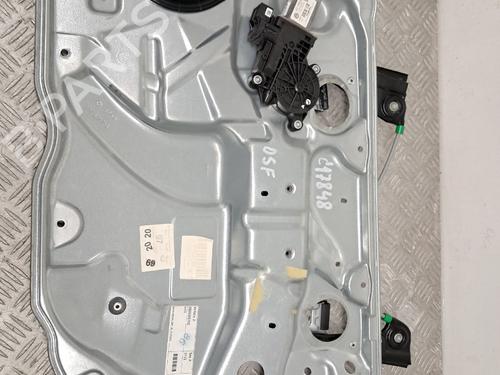 Rudehejsemekanisme Højre foran VW POLO IV (9N_, 9A_) 1.6 Flex | BP29674507C23 