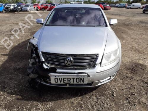 Rear left window mechanism VW PHAETON (3D1, 3D2, 3D3, 3D4, 3D6, 3D7, 3D8, 3D9) 3.2 V6 | BP29679551C24