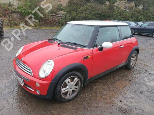 Hanskerom MINI MINI (R50, R53) Cooper | BP29649764C95 