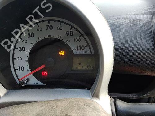 Left front indicator PEUGEOT 107 (PM_, PN_) 1.0 | BP29666704C32 